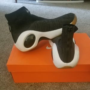 Nike Flight Bonafide